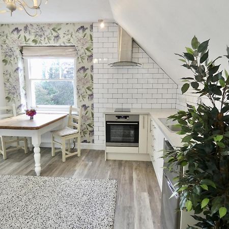 The Mount Somerton Retreat - Nr Bruton, Glastonbury, The Spectacular Wells Cathedral, Millfield School, Leonardo Helicopters, Yeovilton Eksteriør bilde