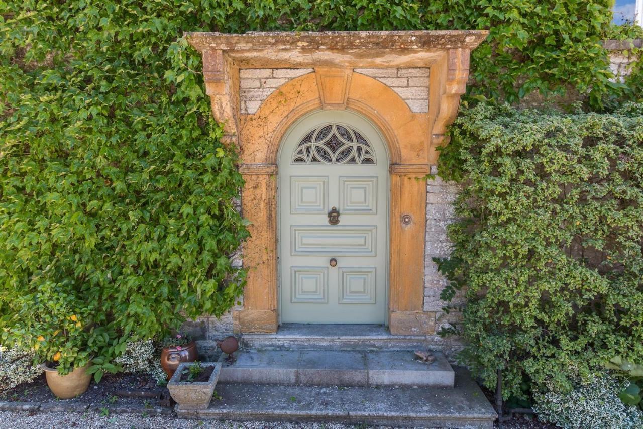 The Mount Somerton Retreat - Nr Bruton, Glastonbury, The Spectacular Wells Cathedral, Millfield School, Leonardo Helicopters, Yeovilton Eksteriør bilde