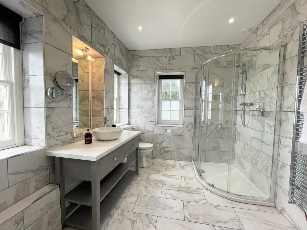 The Mount Somerton Retreat - Nr Bruton, Glastonbury, The Spectacular Wells Cathedral, Millfield School, Leonardo Helicopters, Yeovilton Rom bilde
