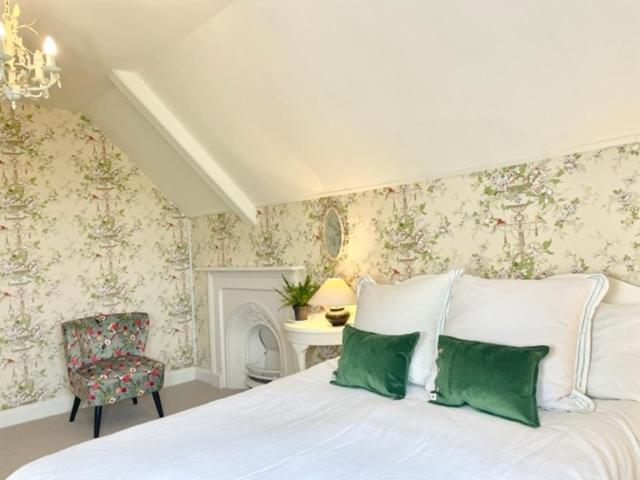 The Mount Somerton Retreat - Nr Bruton, Glastonbury, The Spectacular Wells Cathedral, Millfield School, Leonardo Helicopters, Yeovilton Eksteriør bilde