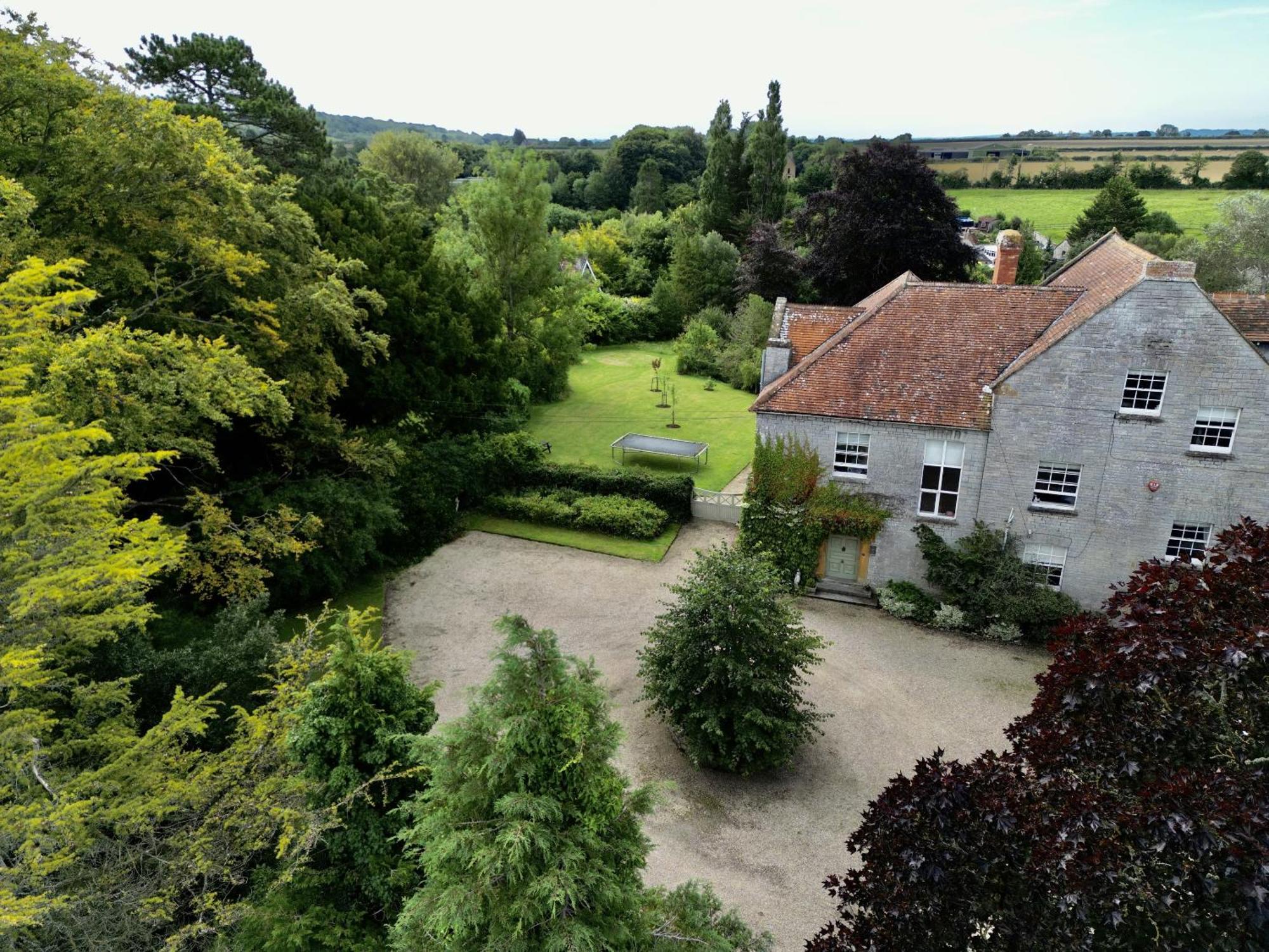 The Mount Somerton Retreat - Nr Bruton, Glastonbury, The Spectacular Wells Cathedral, Millfield School, Leonardo Helicopters, Yeovilton Eksteriør bilde