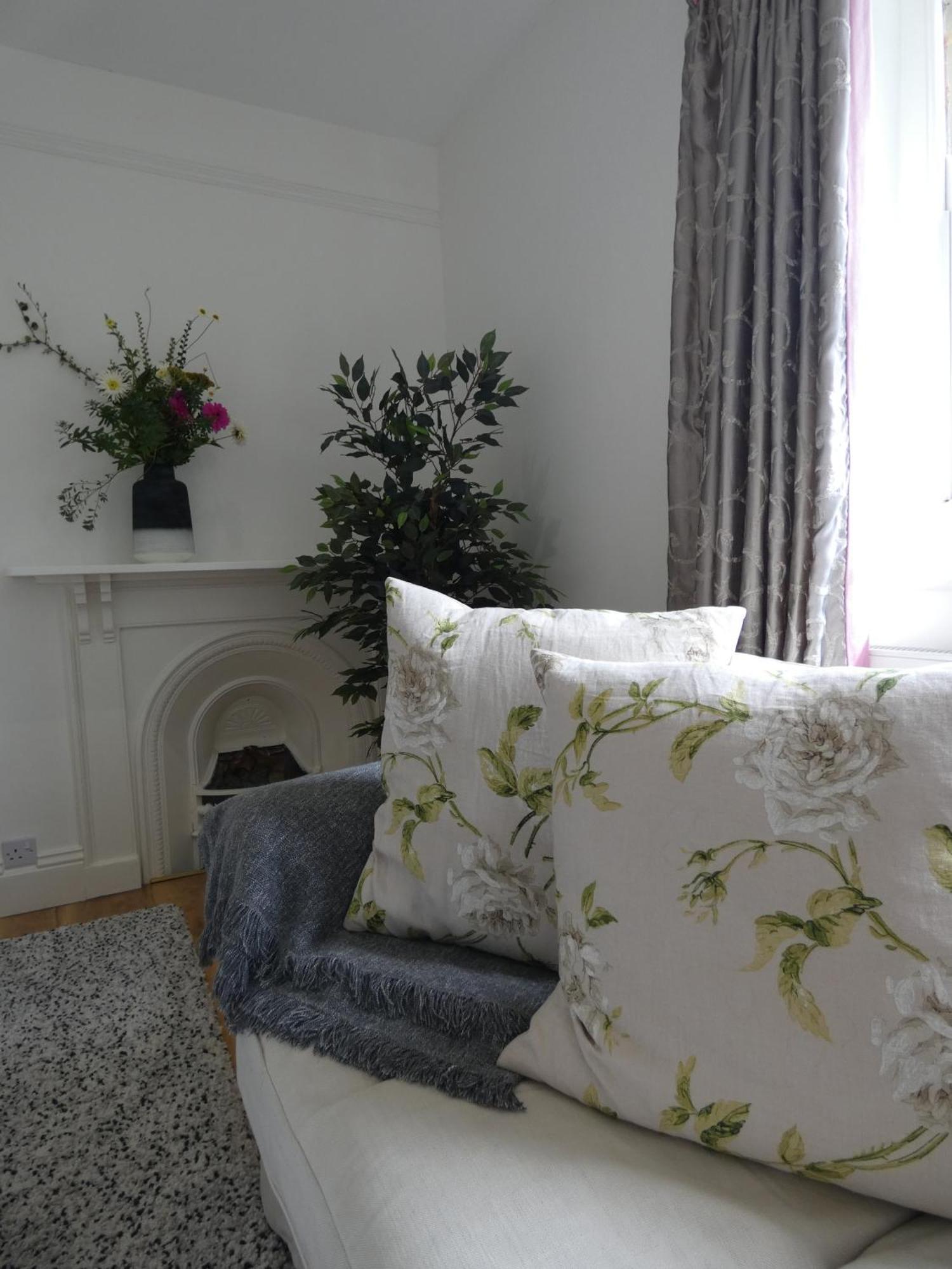 The Mount Somerton Retreat - Nr Bruton, Glastonbury, The Spectacular Wells Cathedral, Millfield School, Leonardo Helicopters, Yeovilton Eksteriør bilde