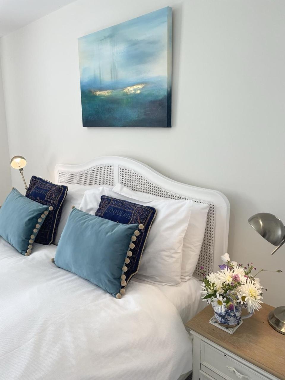 The Mount Somerton Retreat - Nr Bruton, Glastonbury, The Spectacular Wells Cathedral, Millfield School, Leonardo Helicopters, Yeovilton Eksteriør bilde